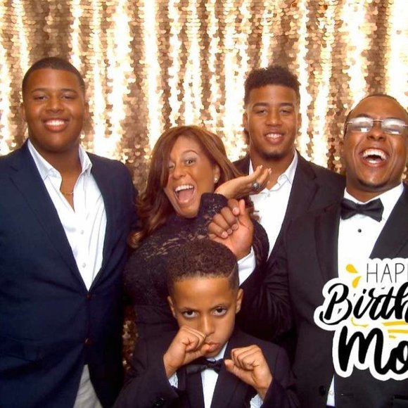 Meet your Posher, El pepe - Picture 1 of 1